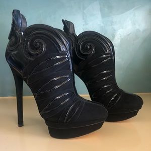 B Brian Atwood Black suede booties